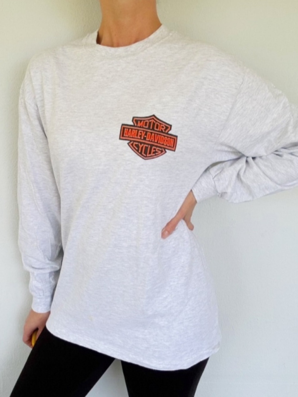 Harley Davidson unisex light silver gray long sleeve cotton logo tee size medium